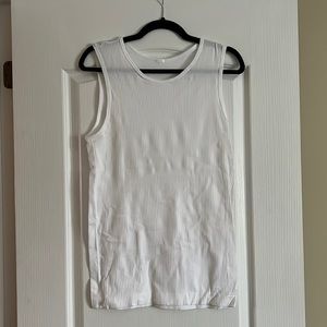 Parallel Tanks in red, black, white & blue